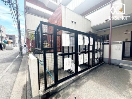その他 ゴミ置き場の様子です