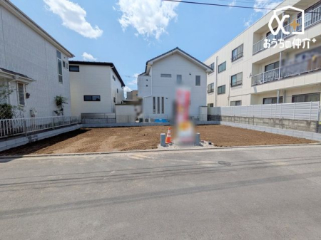 現地土地写真 静かな環境でリラックスした暮らしを求める方におすすめした閑静な住宅地。安心感のある立地で、日々の生活がより快適になります。
