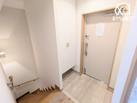 玄関 いつも気持ちよくご家族をお見送り、お出迎えできる玄関です。