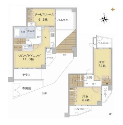  ■家族で過ごすリビングは、南側にテラスと専用庭が広がる団欒空間！■メゾネットタイプ！全居室６帖以上！■各居室にバルコニーがプライベート感を演出