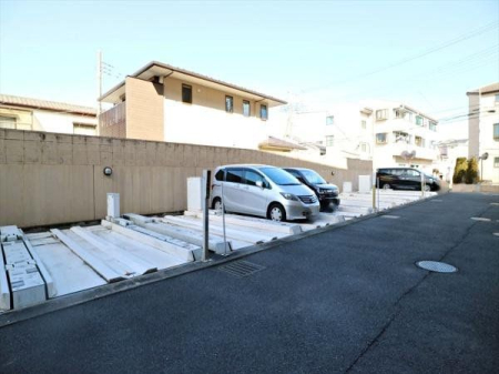 駐車場 駐車場の様子