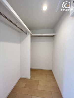 周辺環境 コメリハード&amp；：グリーン 羽沢店 徒歩12分。営業時間9：00～19：30 920m