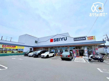周辺環境 西友所沢榎町店 徒歩5分。品揃え豊富なスーパーマーケットでございます。近隣の方々でいつも賑わっております。駐車場も広いです。 360m