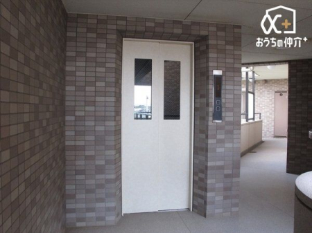 その他 エレベーター乗り場