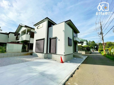 周辺環境 所沢市立北野中学校 徒歩16分。西武池袋線「小手指駅」近くの自然に囲まれた広々とした敷地がある中学校でございます。周辺からの評判も良いです！ 1220m