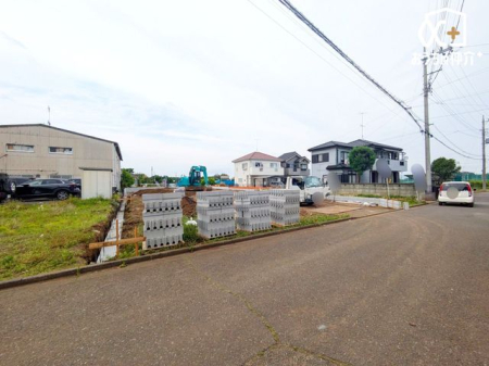 現地土地写真 セブンイレブン宮寺店まで徒歩7分