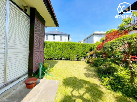 現地土地写真 ■敷地面積が広い為お庭などでガーデニングなどができます