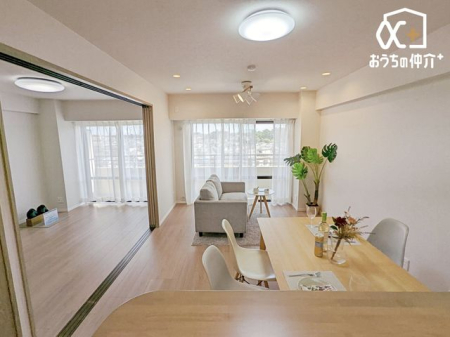 rO Lb`猩rO̗lqłBȂ炲ƑƃR~jP[VƂ邱Ƃł݌vłB