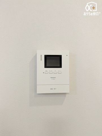 ̑ hƖʂłSTVj^[tC^[złB