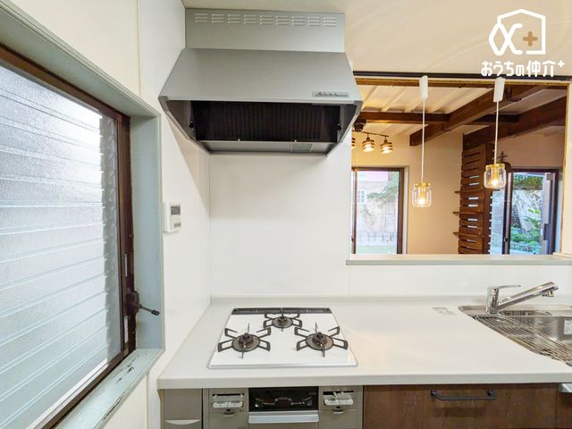 Lb` i3RjŎςEĂEȂǂ\BΗ͂͋΂΂܂ŏꏊƂɎRɐݒłACɒZԂŒ鎖ł܂B܂ԊuLA傫ȒuƂł܂B