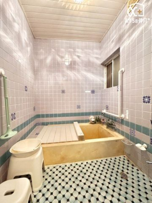  ς݂̑嗁B̔ґȓ݂AԂƑƂƂɐS䂭܂Ŋy߂܂B