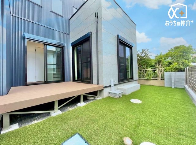 ̑ `Garden`̗lqłBK[fjOȂǊy߂܂B