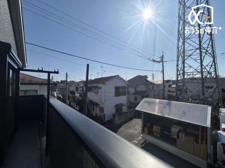 ̑ w}V̒]Ƃ͈ႤAˌĂȂł͂̋ƊX݁BSƗiFɁB