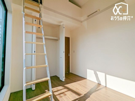 Q QɃIXXȗm̗lqłBN[[bg⃍tgtĂAQEߗނłȂAV[YIt̂̂LxɎ[\ȐQłB