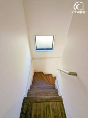 ̑ 薾邭A肷tňSȊKiłB