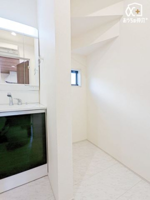 ʑEʏ ʕǍDȃh[Xy[XłB