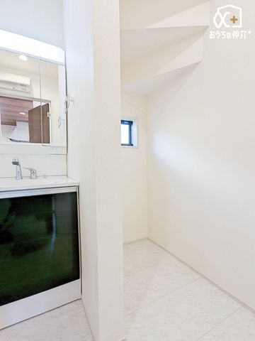 ʑEʏ ʕǍDȃh[Xy[XłB