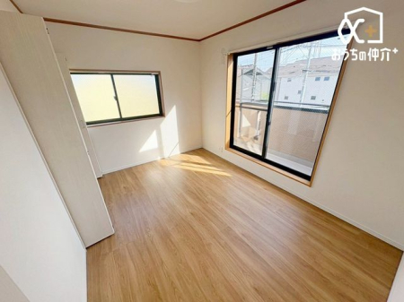 q qɃIXXȗm̗lqłBoRj[ɖʂĂ邽߁AC₷qB[Xy[XƂ܂B