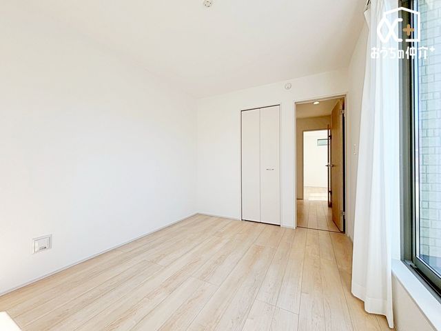 ���̑����� ���r���O