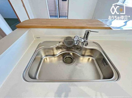  LXƂVN̗lqłB􂢕VŃA̐􂢕yĂ܂B