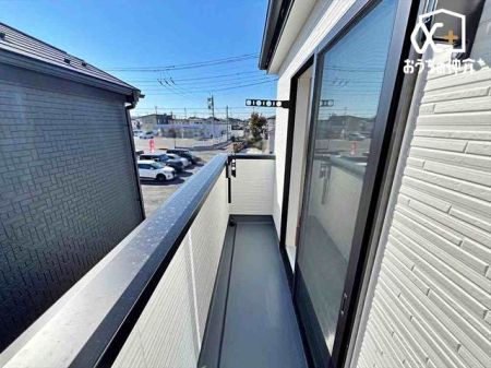 oRj[ ̗zƐSn悭ʂ蔲oRj[́A󕨂悭邢Xy[XBX̉Ǝy₩ɂĂA炵ɓމKȃoRj[łB