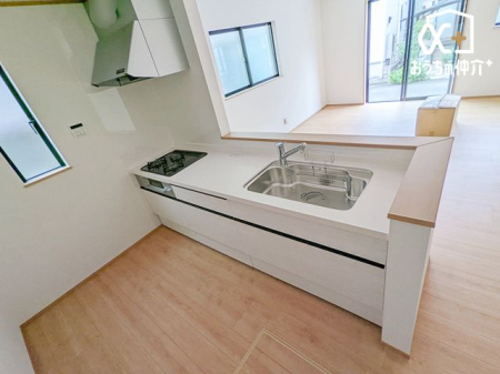 Lb` ȂAƑ̂炪Lb`łBql̗lq킩̂ŁASĂɎgł܂B