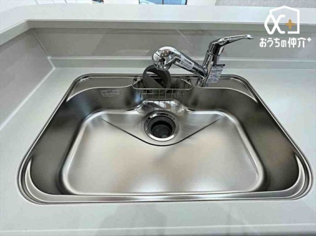 Lb` LXƂVN̗lqłB􂢕VŃA̐􂢕yĂ܂B