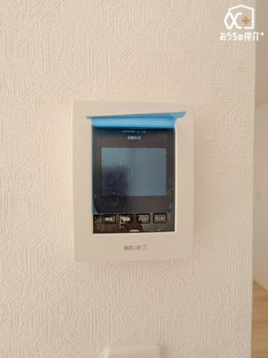 ���̑� �h�Ɩʂł����S��TV���j�^�[�t���C���^�[�z���ł��B