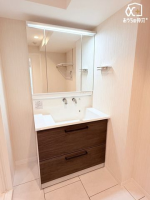 ʑEʏ LXƂʃXy[XŁAZ̎xxX[YłI