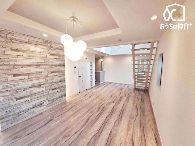 rO Ȃ烊rOŜnƂôŁAqlV񂾂A׋ĂĂꏏɋԂLł܂