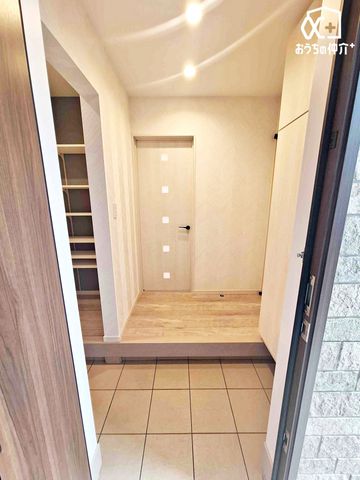  LXƂϖ͓IȌւ̏ZƂȂĂ܂BƑ݂Ȃ񂪋C悭AĂԂƂȂĂ܂B[͂\̂Ō֎肪XbLƕЕt̂Aꂵ|CgłˁB