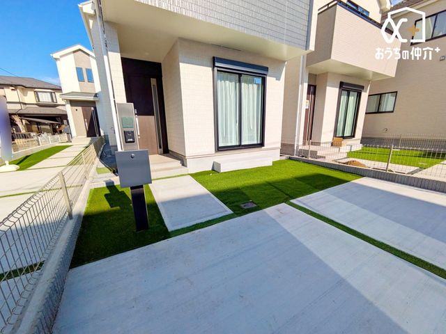 ���̑� ��̗l�q�ł��B�K�[�f�j���O�ȂǊy���߂܂��B