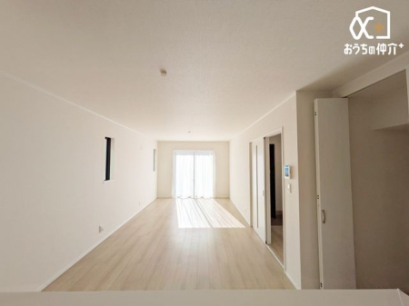 ���r���O ���邢�����������ރ��r���O