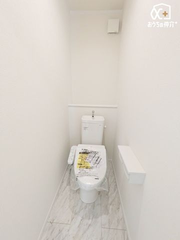 �g�C�� �V���v���ȓ����̃X�b�L���Ƃ����g�C���ł��B�������₨�|�����A�ȒP�ɂł���V���v���ȃf�U�C���̃g�C���ł��B