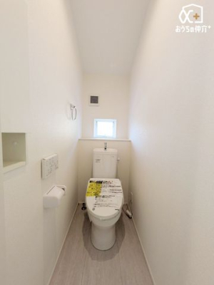 �g�C�� 2�K�g�C���̗l�q