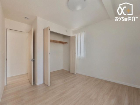 ̑ qllƂ\ȏg[5.0młB{摜͓җl̉ƋCGŏ摜ł茻Ƃ͈قȂꍇ܂