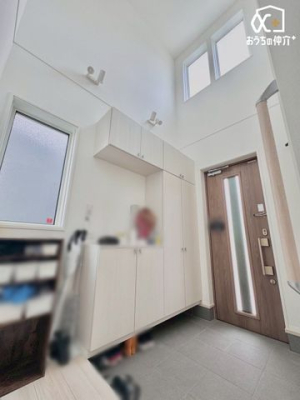  ւ͐ɂȂĂA薾邢ւɂȂĂ܂B