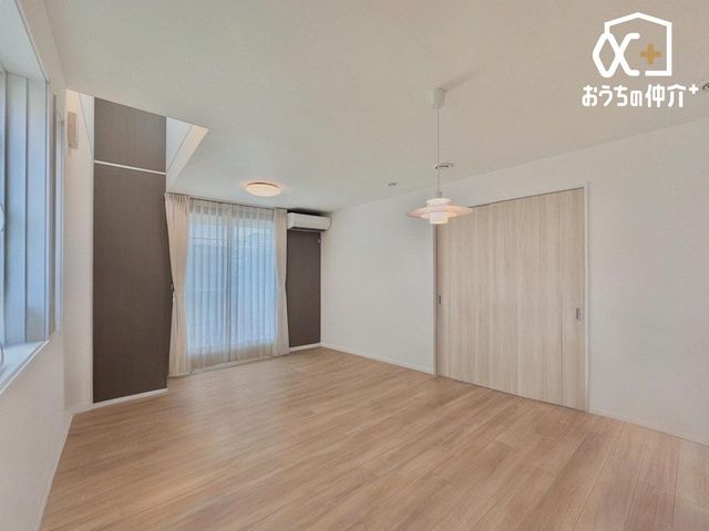 rO {摜͓җl̉ƋCGŏ摜ł茻Ƃ͈قȂꍇ܂