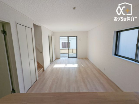 rO Lb`猩rO̗lqłBȂ炲ƑƃR~jP[VƂ邱Ƃł݌vłB