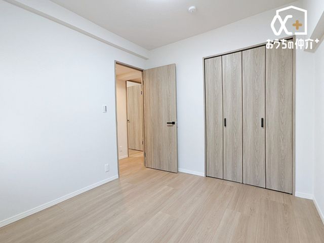 q qɃIXX5.3m̗lqB傫߂̃N[[bgtĂ邽߁Aql̕׋Eߗޓ֗Ɏ[\łB