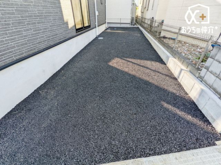  �J�[�X�y�[�X�̗l�q