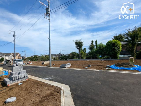 ̑ ߗׂɂ͕ۈ牀Iqăt@~[ɂłB