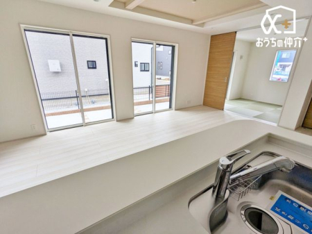 rO Ȃ烊rOŜnƂôŁAqlV񂾂A׋ĂĂꏏɋԂLł܂