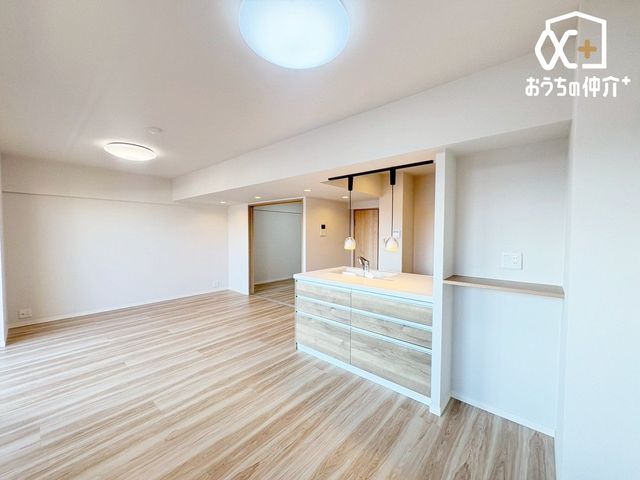 rO ̑傫ȑ炽Ղzޖ邢14.8rOBƑc⃊bNX^CɍœKȊJӂԂłB