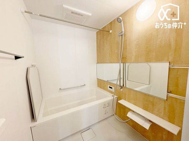  y傫ȑ̂閾邢oX[ztBJV̂ɂ􂵂܂B傫ȑĂACs܂BLXƂőL΂ăbNXł܂B