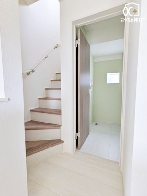 ̑ KiAʂƗׂ荇킹Ƃ݌v͓I|CgɂȂĂ܂B