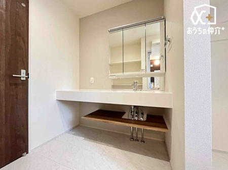 ���ʑ�E���ʏ� ���ʑ���Ɏ��[�X�y�[�X���m�ہB�^�I�����܂Ȃǂ��܂Ƃ߂Ă��܂��āA���ʂ܂�����������ۂĂ܂��B