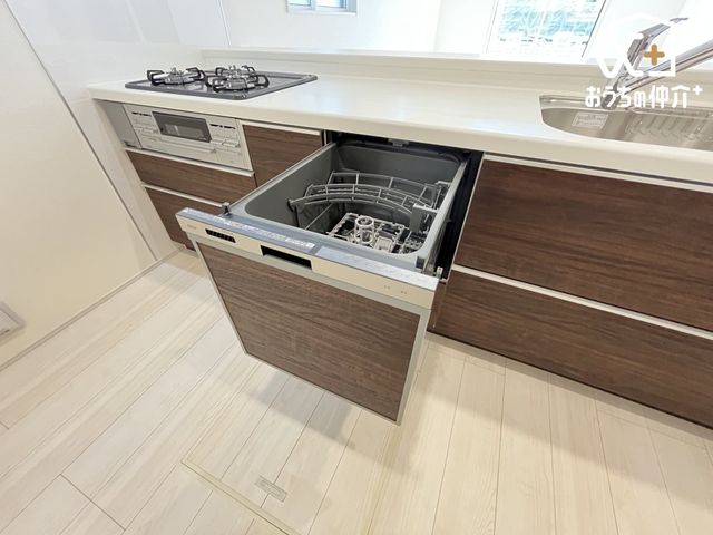 �L�b�`�� �r���g�C���H��@�t���V�X�e���L�b�`���B�ŐV�ݔ��Œ������Ԃ����K�ł��B