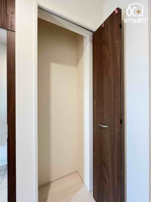 ���[ ���ւɂ�����[�̗l�q�B