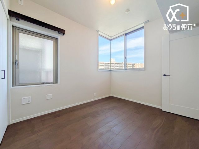 ̑ VvŐꂽḿACeA̎RxA炵ԍɓKĂ܂I